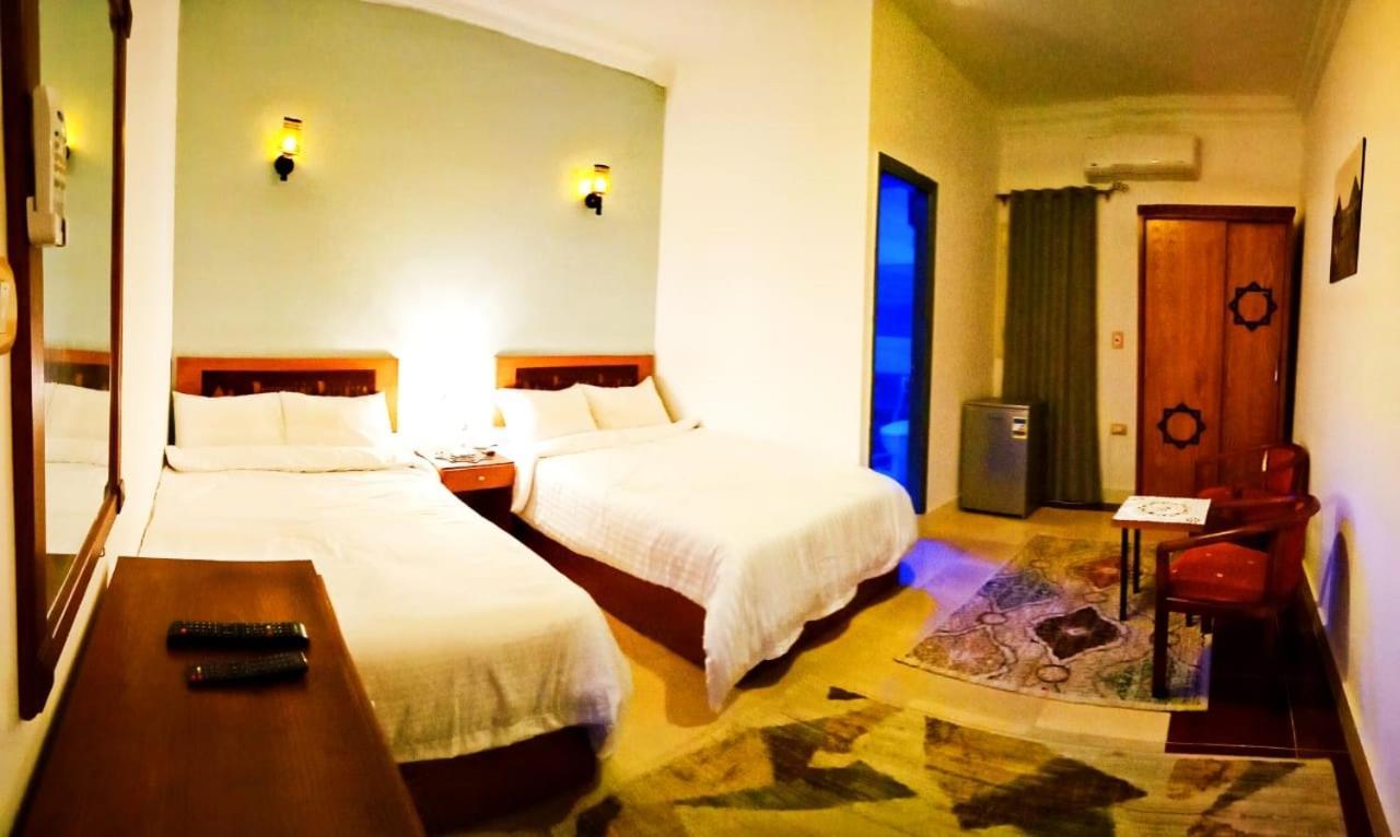 Hotel Carpet Alaadein Pyramids View à Kafret el-Gabal Extérieur photo